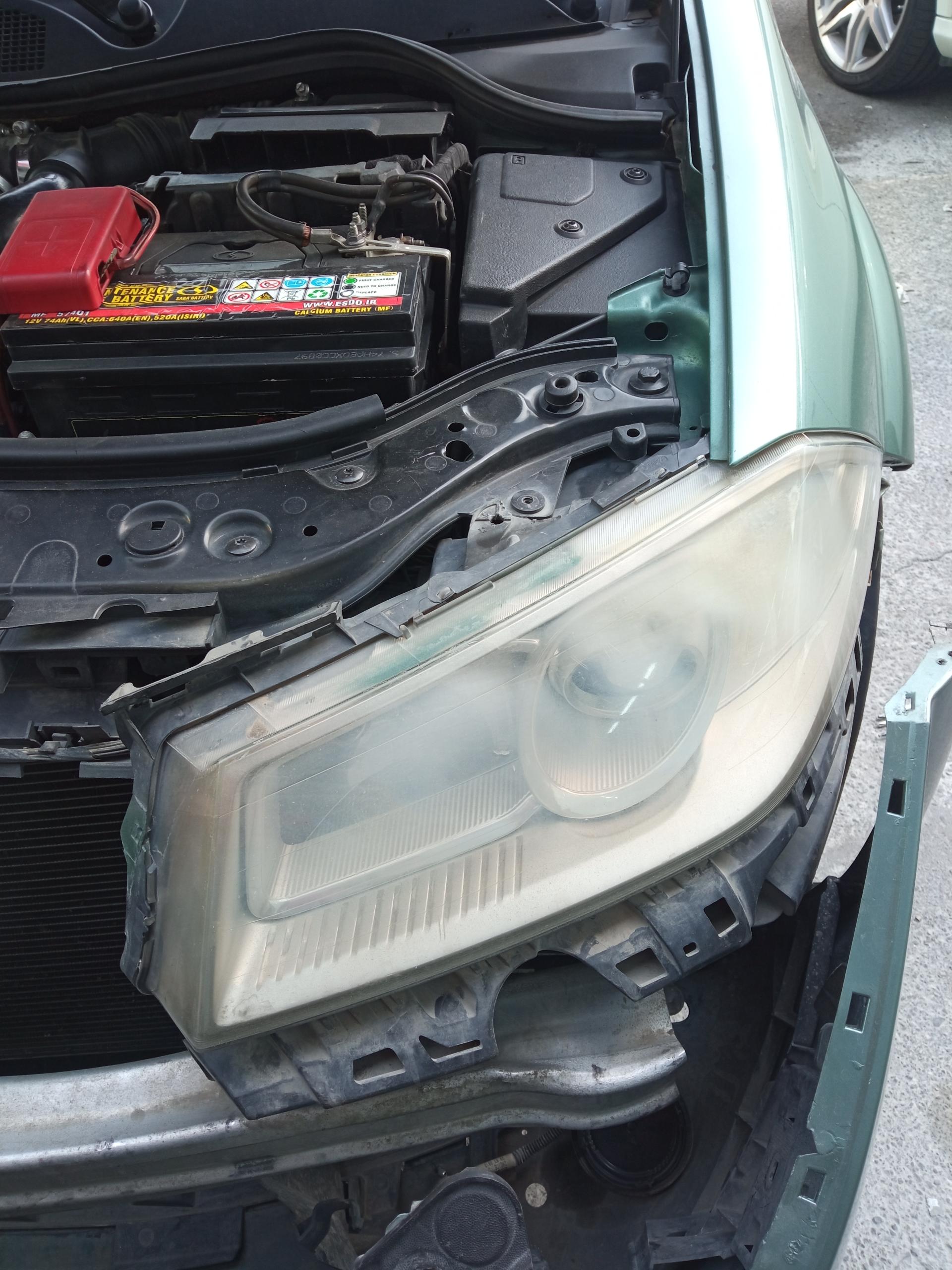 عکس خدمات چراغ خودرو عرفان