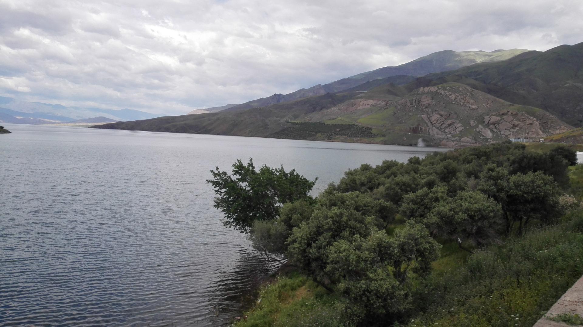 عکس دریاچه سد سفیدرود