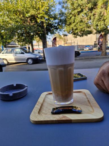 عکس کافه لونا