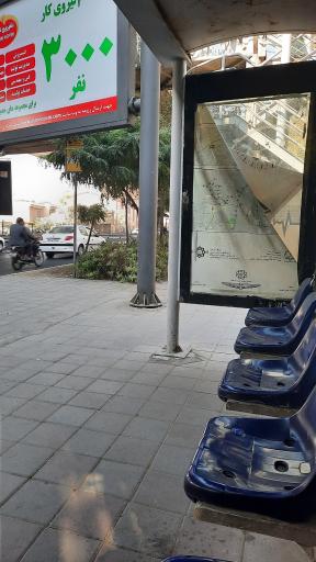 عکس ایستگاه اتوبوس دیباجی