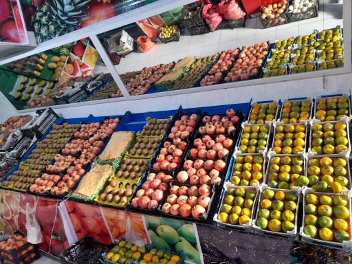 عکس هایپر میوه و سبزیجات رضائیان