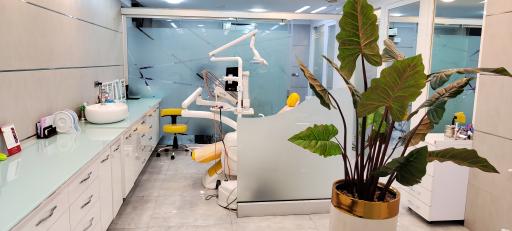 عکس دندانپزشکی پارسیان