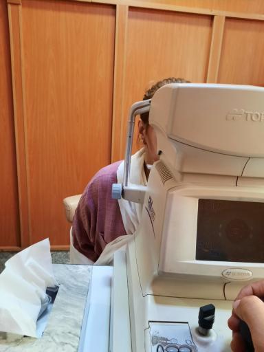 عکس عینک سازی ساسانی