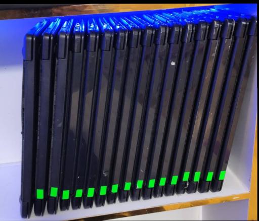 عکس موبایل و لپ تاپ ابرار 