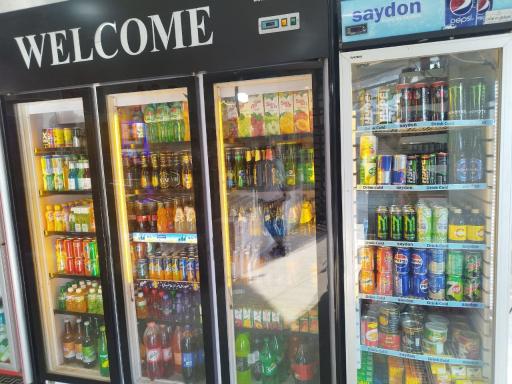 عکس هایپرمارکت برند