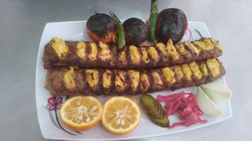 عکس رستوران جوانان