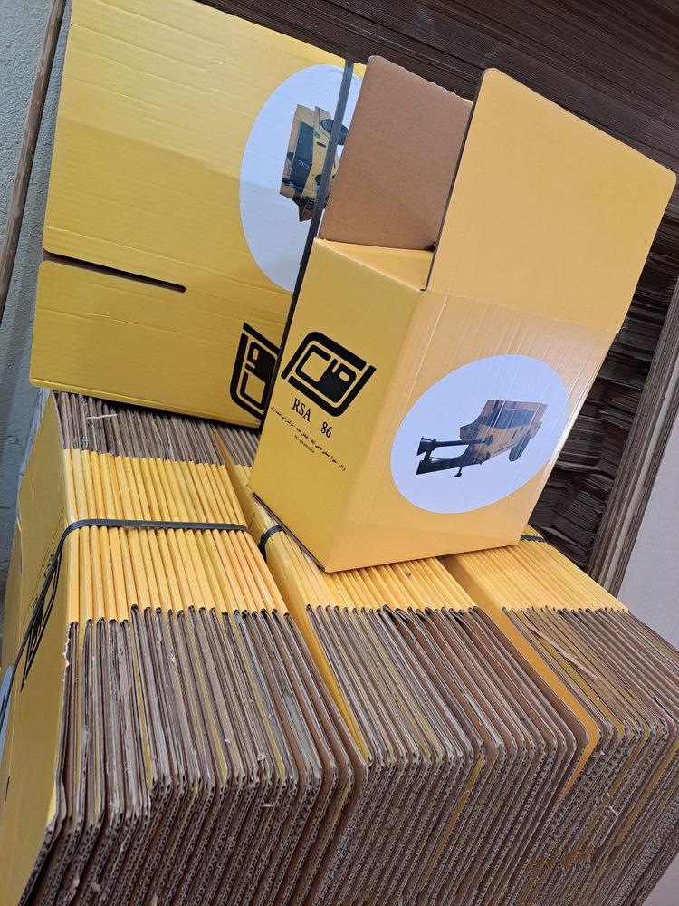 عکس کارتن سازی و جعبه سازی عرفان