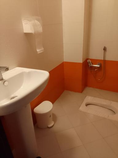 عکس خانه مسافر نور 