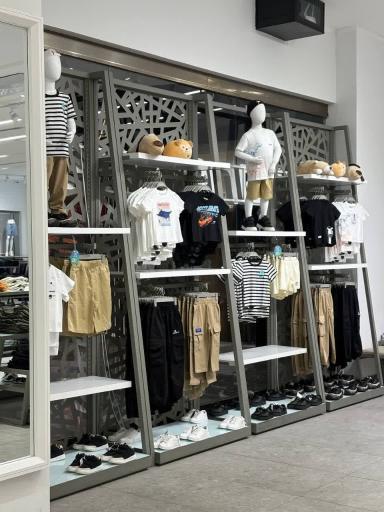 فروشگاه جین وست