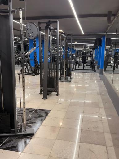 عکس باشگاه بدنسازی اینفینیتی