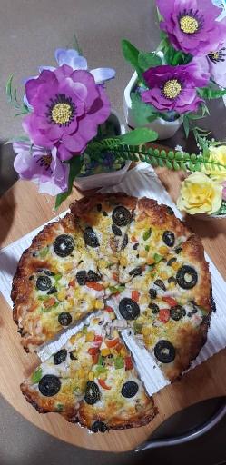 عکس پیتزا و فست فود جناب خان 