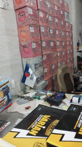 عکس فروشگاه باطری حسینی