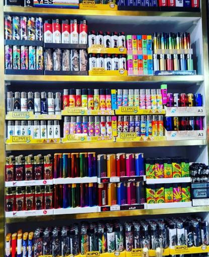 عکس فروشگاه سیگار تنباکو