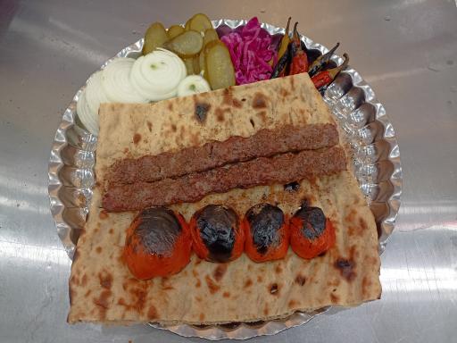 عکس کباب سرای آجودانی شعبه 3