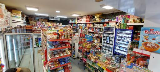 عکس هایپر مارکت سروستان