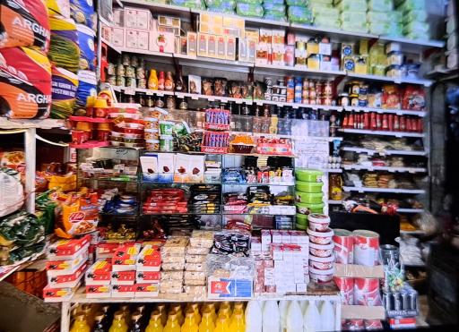 عکس فروشگاه قیمت شکن برادران سارخانی