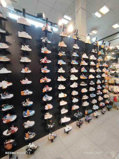 عکس مزون کودک لوراکس