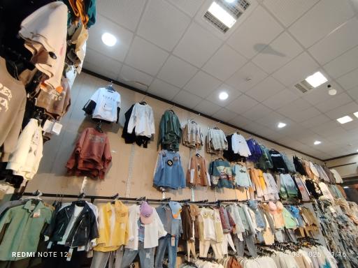 عکس مزون کودک لوراکس