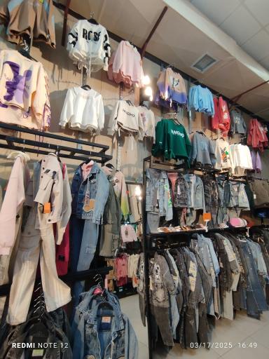 عکس مزون کودک لوراکس