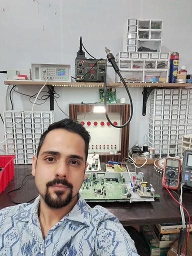 عکس تعمیرات برد الکترونیک لوازم خانگی