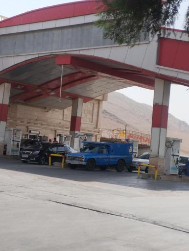 عکس جایگاه سوخت بنزین و گازوئیل