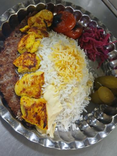 عکس کافه رستوران فرحزاد