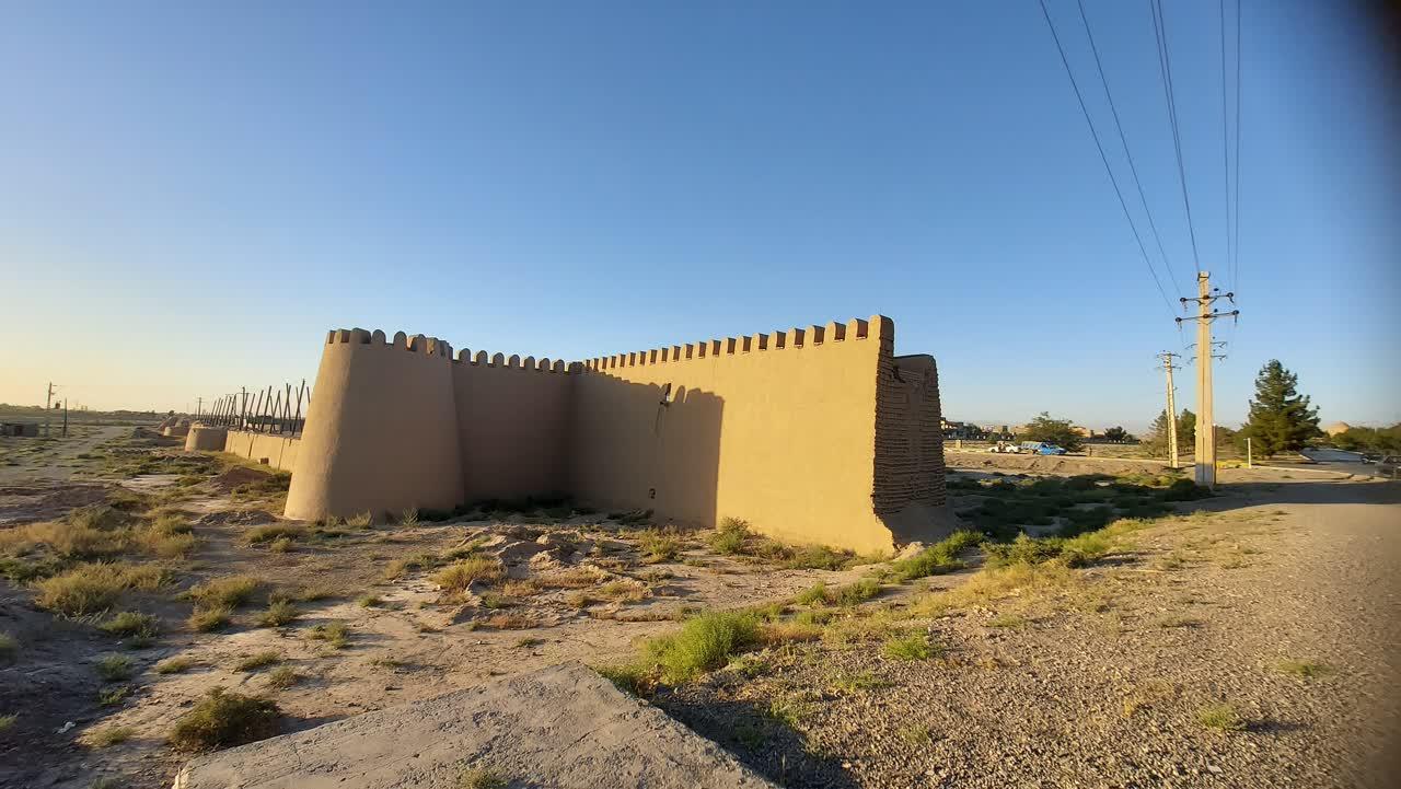 عکس دروازه رودبار توس