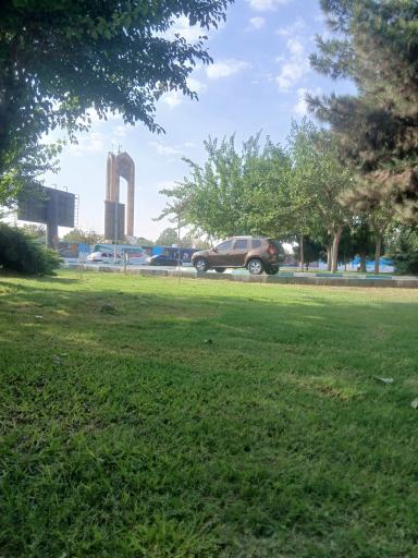 عکس ورودی اصلی پارک نور