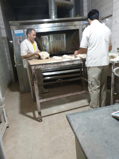 عکس نانوایی یکتا