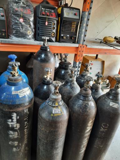 عکس فروشگاه جوش و برش پاورالکتریک