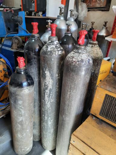 عکس فروشگاه جوش و برش پاورالکتریک