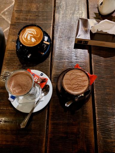 عکس کافی شاپ هتل جواد