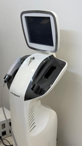 عکس دکتر شبنم حق نژاد