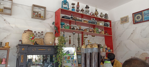 عکس قهوه و دخانیات ناصرصادقی