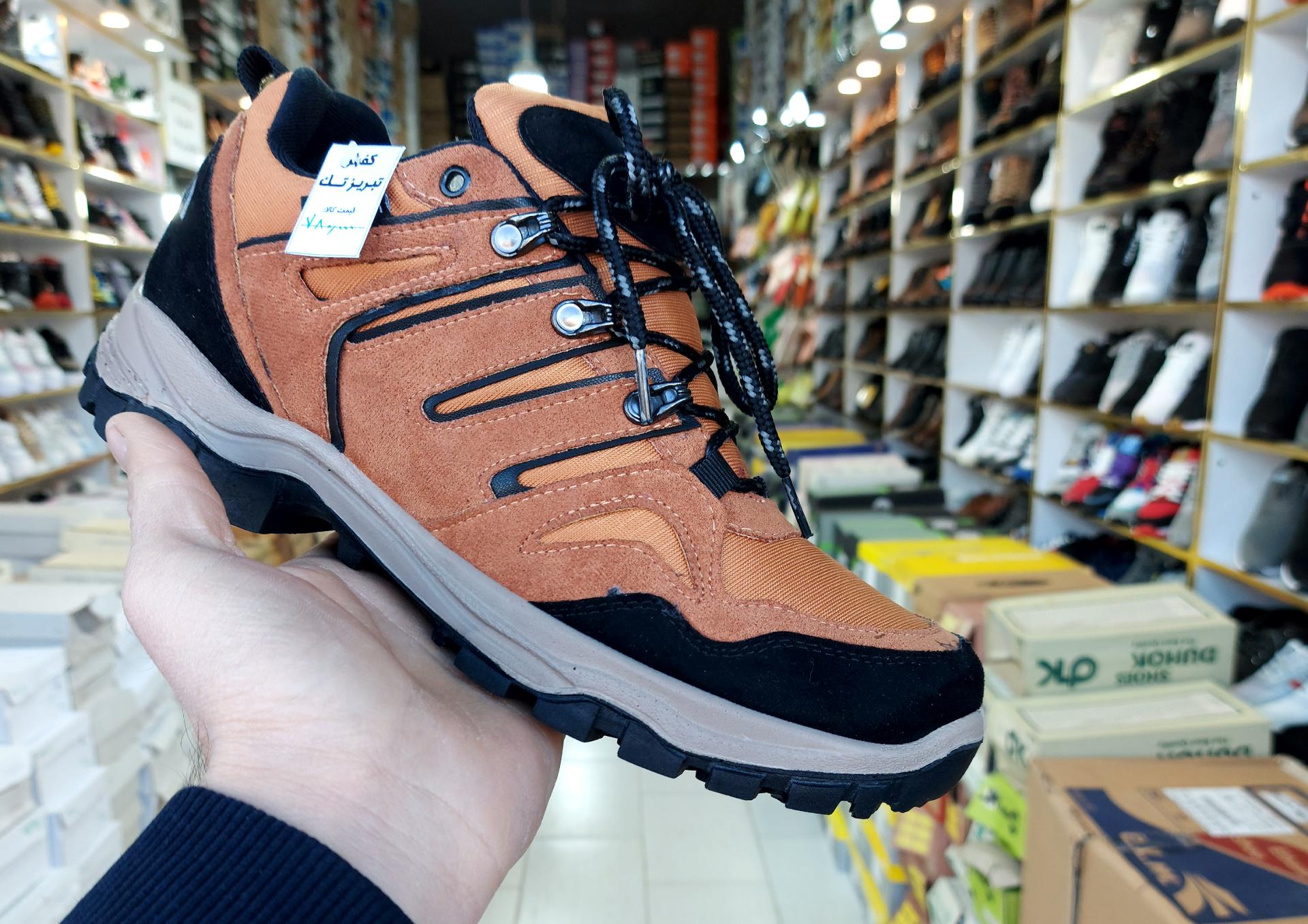 عکس کفش تبریز تک