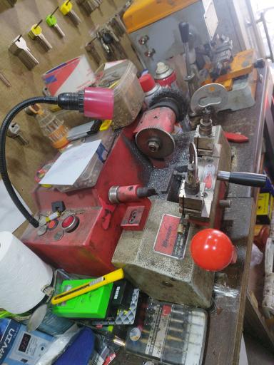 عکس کلیدسازی‌ رشت