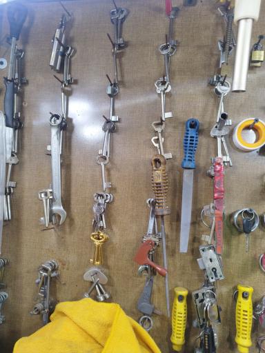 عکس کلیدسازی‌ رشت