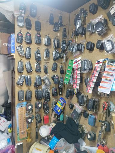 عکس کلیدسازی‌ رشت