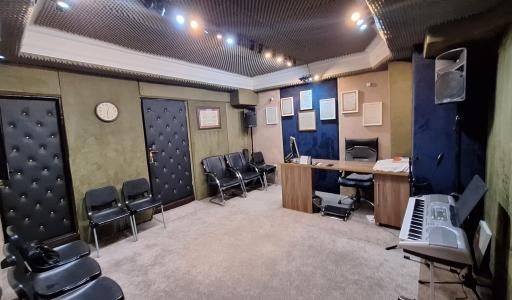 عکس استودیو مهرگان تهران