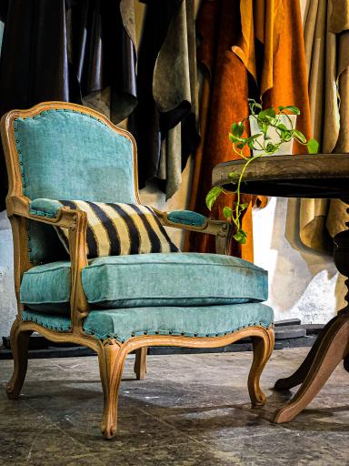 عکس رویه کوبی مبل چرم گاوی