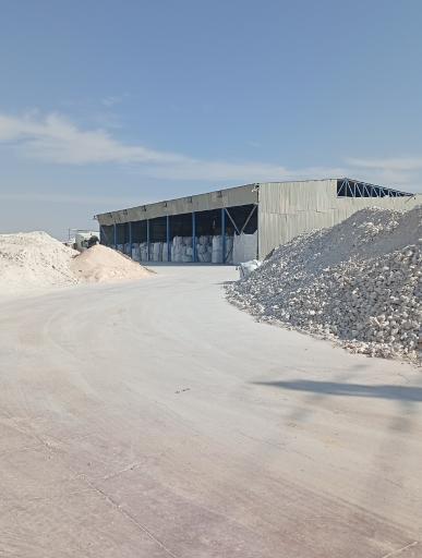 عکس شرکت آذرشیمی میبد