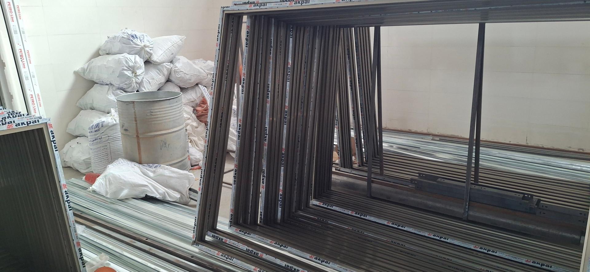 عکس گروه تولیدی پنجره دوجداره وین سون