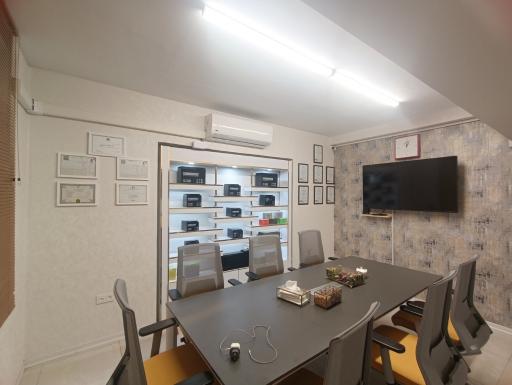 عکس شرکت نیکنام تجارت 