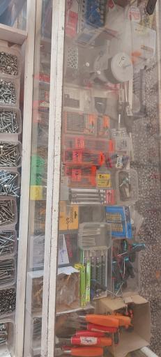 عکس رنگ و ابزار بهبهانی