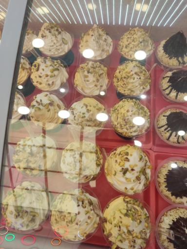 عکس بستنی وحید تبریز