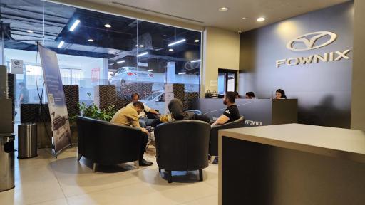 عکس نمایندگی خودرو فونیکس و ام وی ام ورزنده-کد۴۹۰