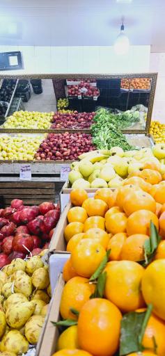 عکس میوه فروشی چهارفصل