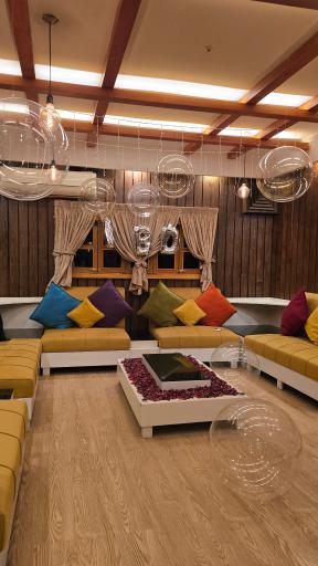 عکس کافی شاپ صبحونه گریت شاندیز