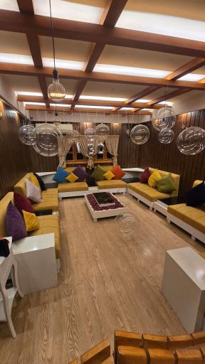 عکس کافی شاپ صبحونه گریت شاندیز