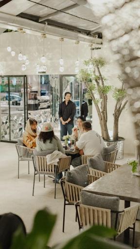 عکس کافه و رستوران دی‌ دی